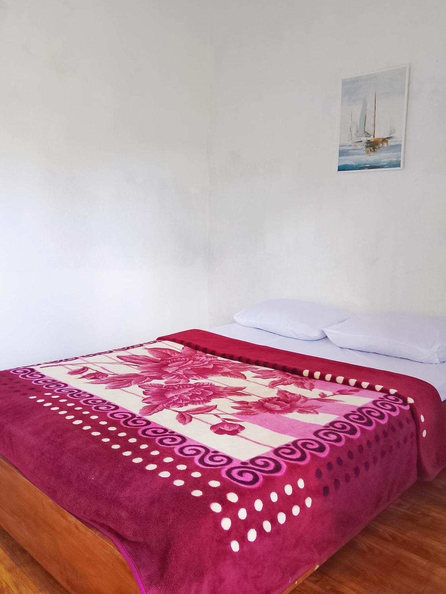טטבאטו Alfarizi Homestay מראה חיצוני תמונה